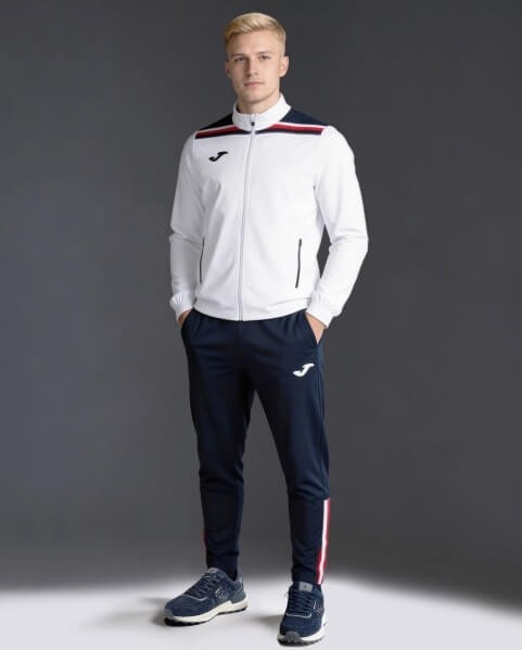 Męski dres tenisowy Joma Toledo II – biała bluza treningowa zapinana na pełny zamek oraz granatowe spodnie tenisowe 