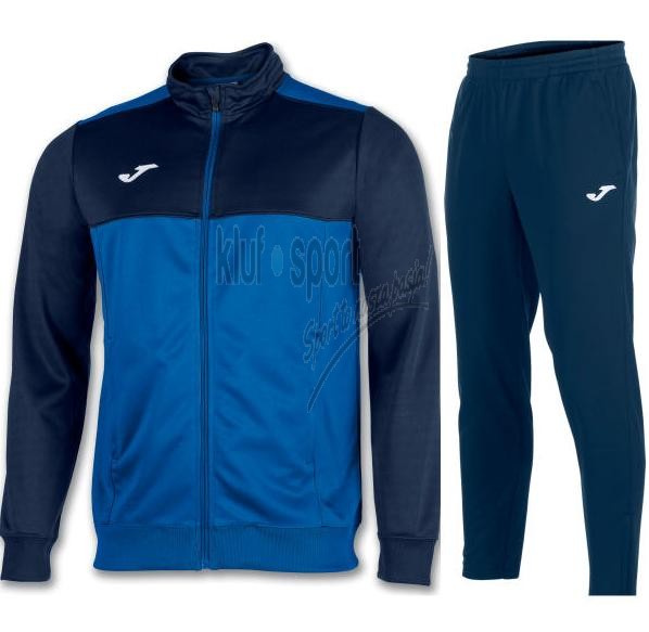 Męski dres treningowy Joma Winner – niebieska bluza sportowa zapinana na zamek z granatowymi wstawkami oraz granatowe spodnie dresowe.