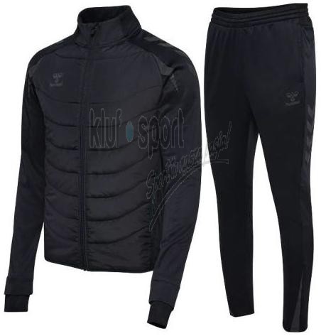 Męski dres treningowy Hummel BTC Winter Training – czarna rozpinana bluza z pikowanym przodem i wysoką stójką oraz dopasowane czarne spodnie sportowe.