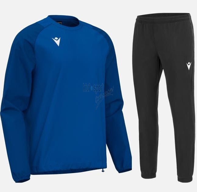 Męski dres treningowy Macron Drizzle – niebieska bluza z długim rękawem typu crew neck oraz czarne spodnie treningowe ze ściągaczami.