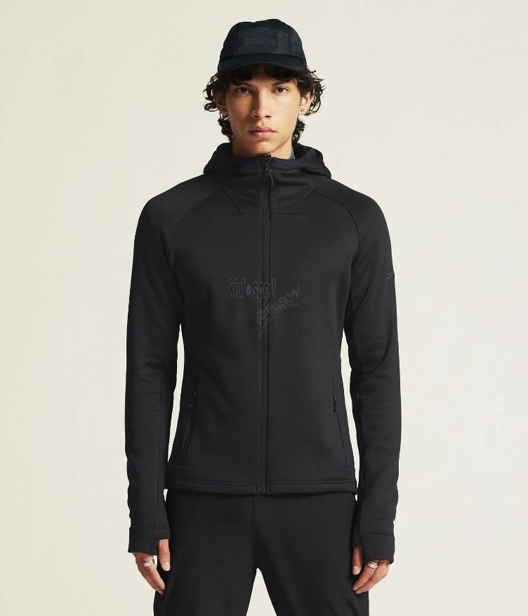 Męska kurtka sportowa Craft ADV Explore Power Fleece w kolorze czarnym – techniczna kurtka z kapturem i zapinanymi kieszeniami.