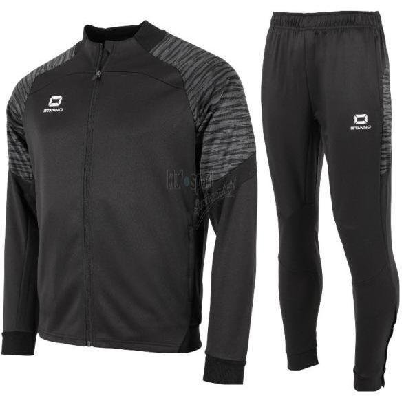 Męski dres treningowy Stanno Bolt – czarna rozpinana bluza ze stójką i szaro-czarną grafiką na ramionach oraz dopasowane czarne spodnie dresowe z logo Stanno.